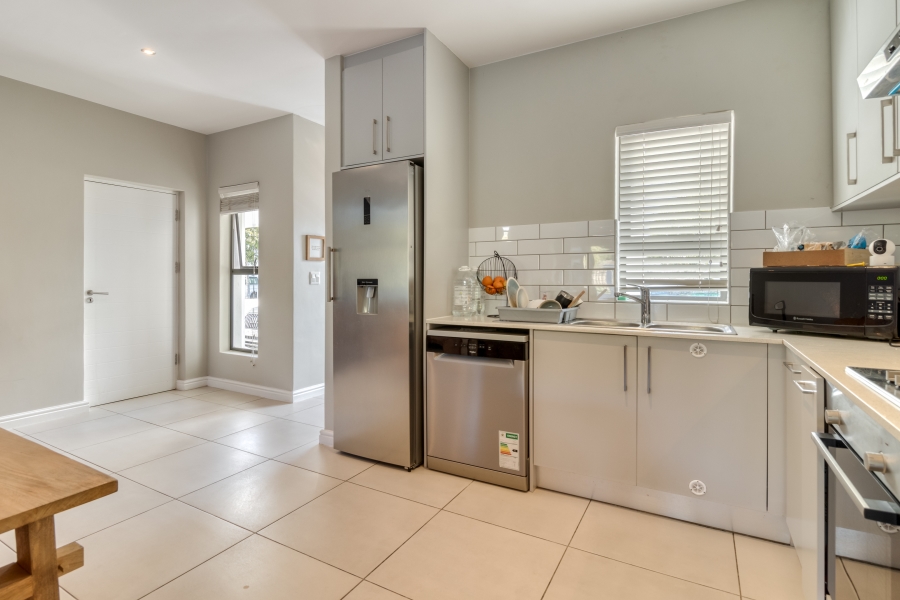 3 Bedroom Property for Sale in Croydon Gardens Estate Western Cape